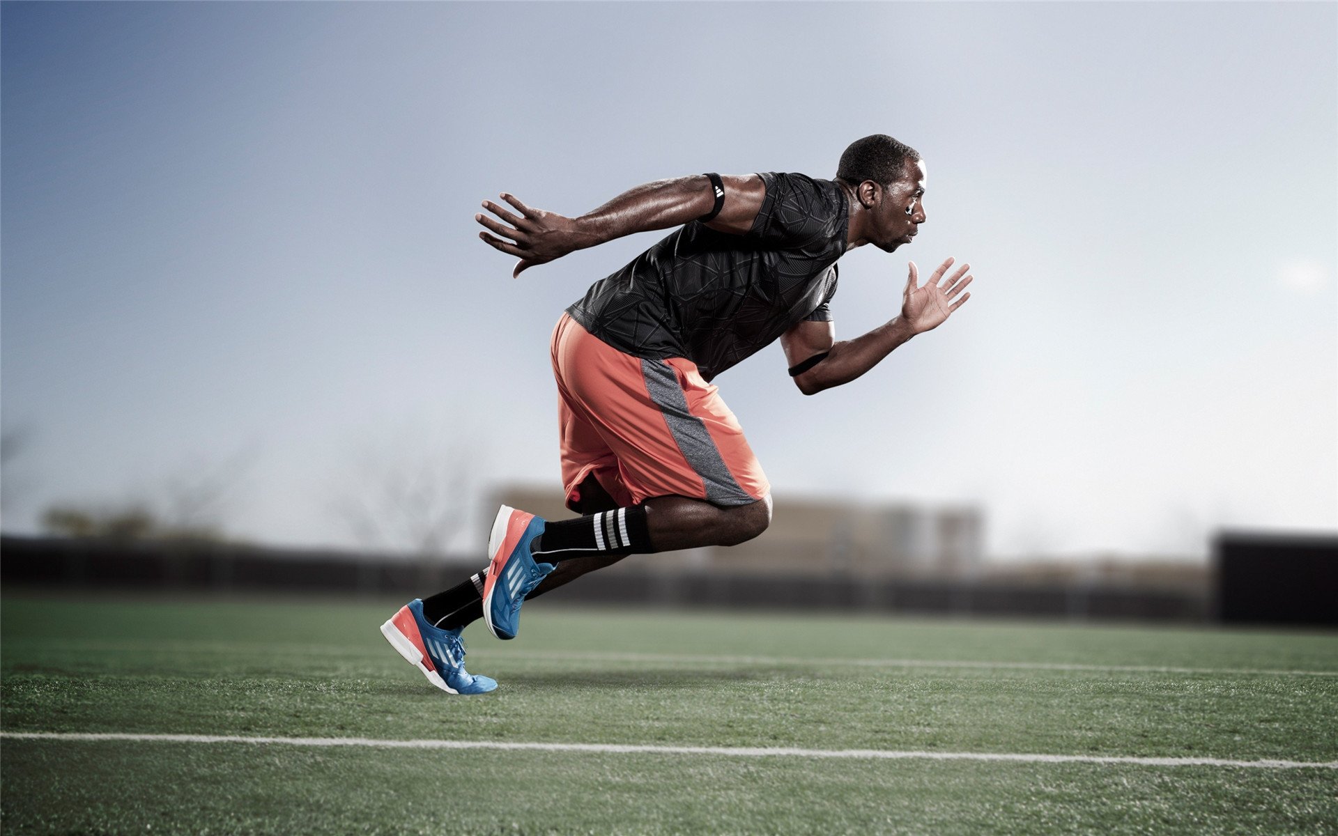 英超比赛中通过语言声调建模识别裁判指令的紧急等级，英超裁判数据